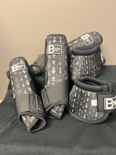 Black&White Hind Tendon Boots